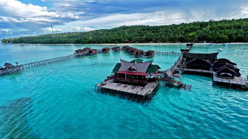 Maratua Paradise Resort, Jejak Pionir di Gerbang Biru Kalimantan Timur