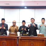Muhammad Fadil Hafidz 30 Juz MI Ar-Riyadh Tampil pada Pembukaan Rapat Paripurna DPRD Bontang