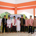 Siswa MI Ar-Riyadh Bontang Program Takhassus Tuntaskan Hafalan 30 Juz Al-Qur’an