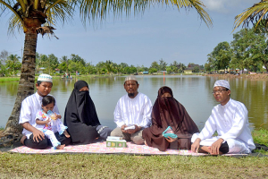 Keteladanan Sang Daiyah dan Warisan Pengasuhan Ustadzah Ummi Latifah