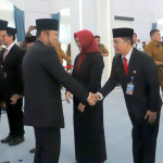 Lantik 33 Pejabat, Rudy Mas’ud Tekankan Integritas dan Tanggung Jawab