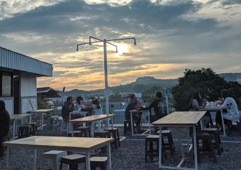 Panduan Nongkrong dan Tempat Kerja Remote di Samarinda dan Balikpapan yang Cozy Banget